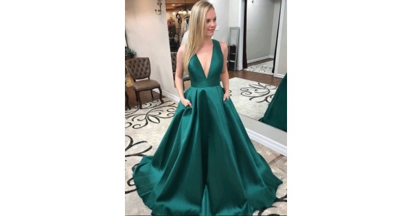 A Line Long Green V Neck Prom Dresses Formal Evening Gowns 6011276 0446