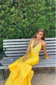 Long Yellow Mermaid Lace Spaghetti Straps Prom Dresses 801314