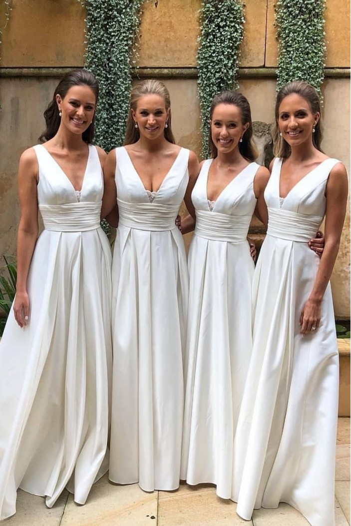 A-Line V Neck Long White Bridesmaid Dresses 902057