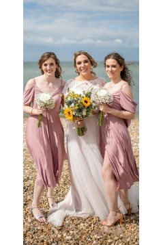 A-Line Short V Neck Modest Bridesmaid Dresses 902158