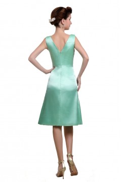 A-Line V-Neck Knee-Length Mint Green Satin Bridesmaid Dresses/Wedding Party Dresses BD010180