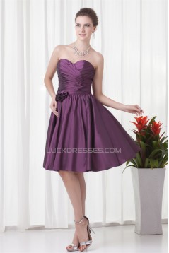 Sleeveless Handmade Flowers A-Line Knee-Length Taffeta Bridesmaid Dresses 02010525