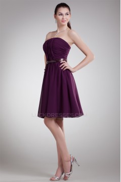 Sleeveless Strapless Knee-Length Chiffon Short Purple Bridesmaid Dresses 02010532