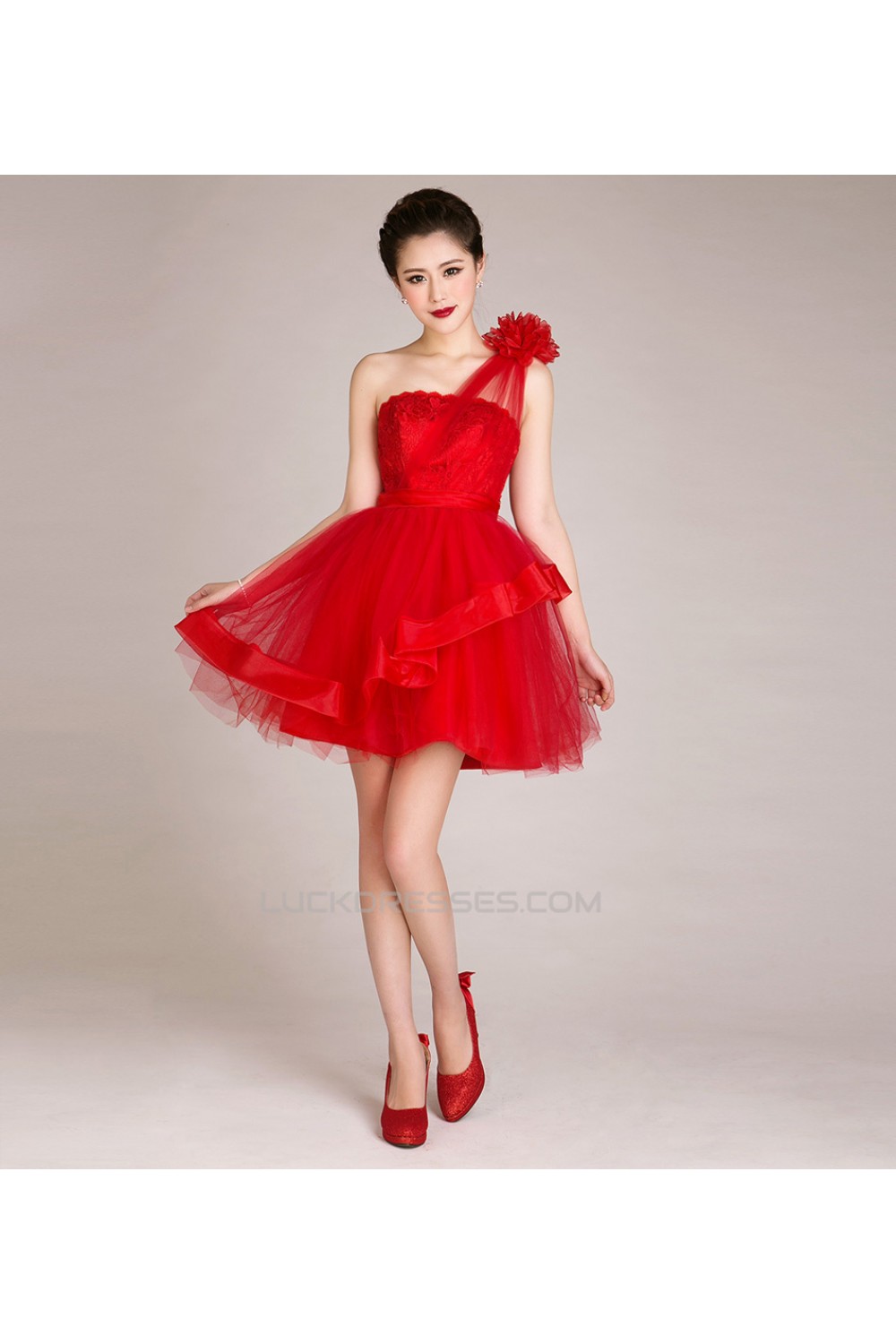 short red tulle dress