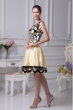 A-Line V-Neck Knee-Length Silk like Satin Sleeveless Mother of the Bride Dresses 2040102