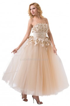 Ball Gown Strapless Tulle Wedding Dresses WD010024
