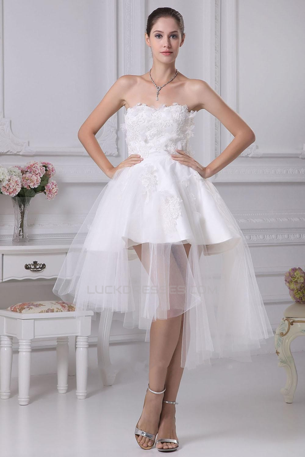 Short Mini Applique Tulle Bridal Wedding Dress WD010252