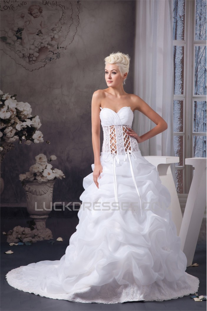 Sweetheart Princess Sleeveless Satin Beautiful Wedding Dresses 2031019