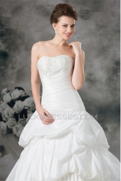 A-Line Soft Sweetheart Taffeta Sleeveless Beaded Applique Wedding Dresses 2031091