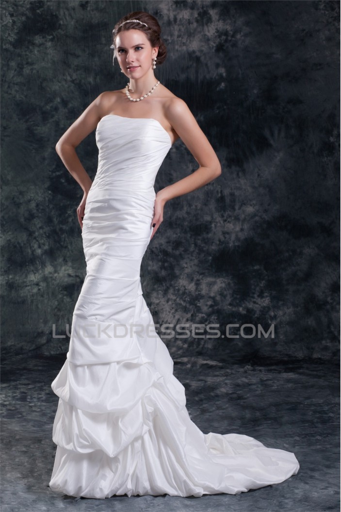Amazing Taffeta Strapless Mermaid/Trumpet Sleeveless Wedding Dresses 2031118