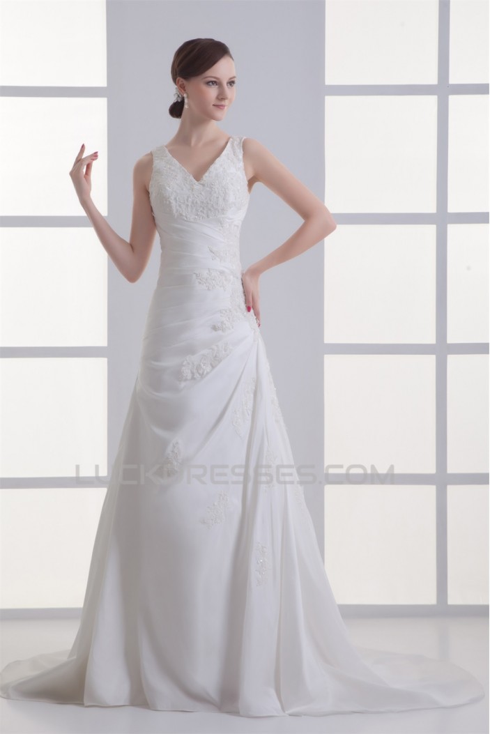 Beautiful Sleeveless V-Neck Taffeta Sheath/Column Lace Wedding Dresses 2031136