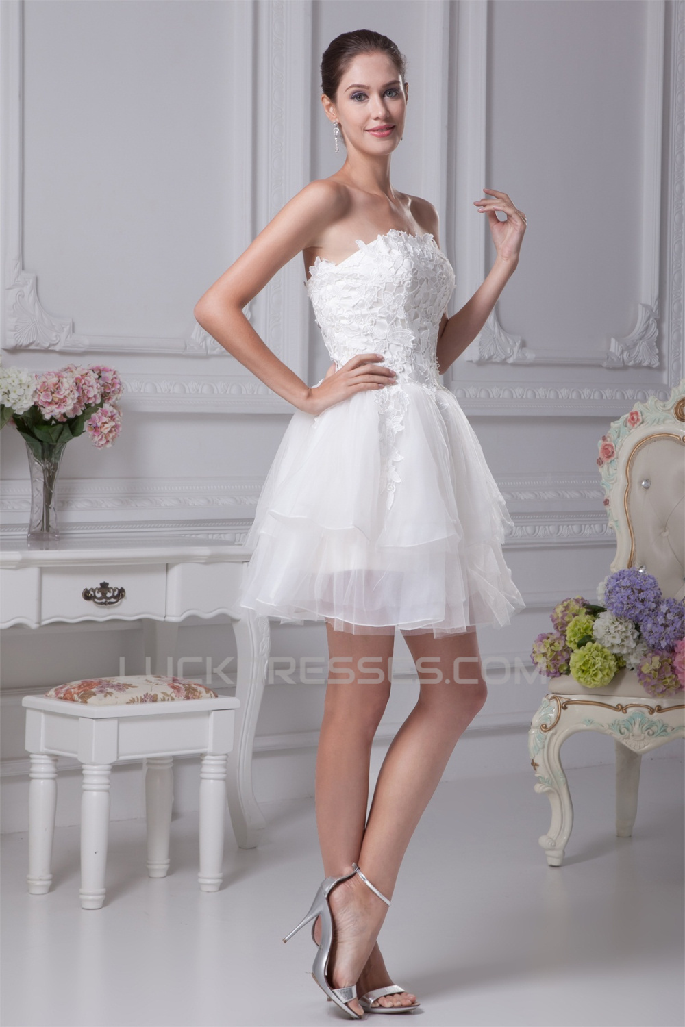 A-Line Satin Fine Netting Strapless Lace Short Reception Wedding ...