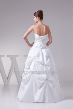 Ball Gown Taffeta Sleeveless Sweetheart Beaded Wedding Dresses 2030498