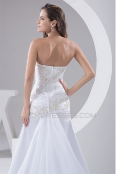 Fantastic A-Line Soft Sweetheart Satin Sleeveless Lace Wedding Dresses 2030684