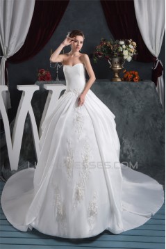 Ball Gown Sweetheart Chapel Train Beaded Lace Wedding Dresses 2030917