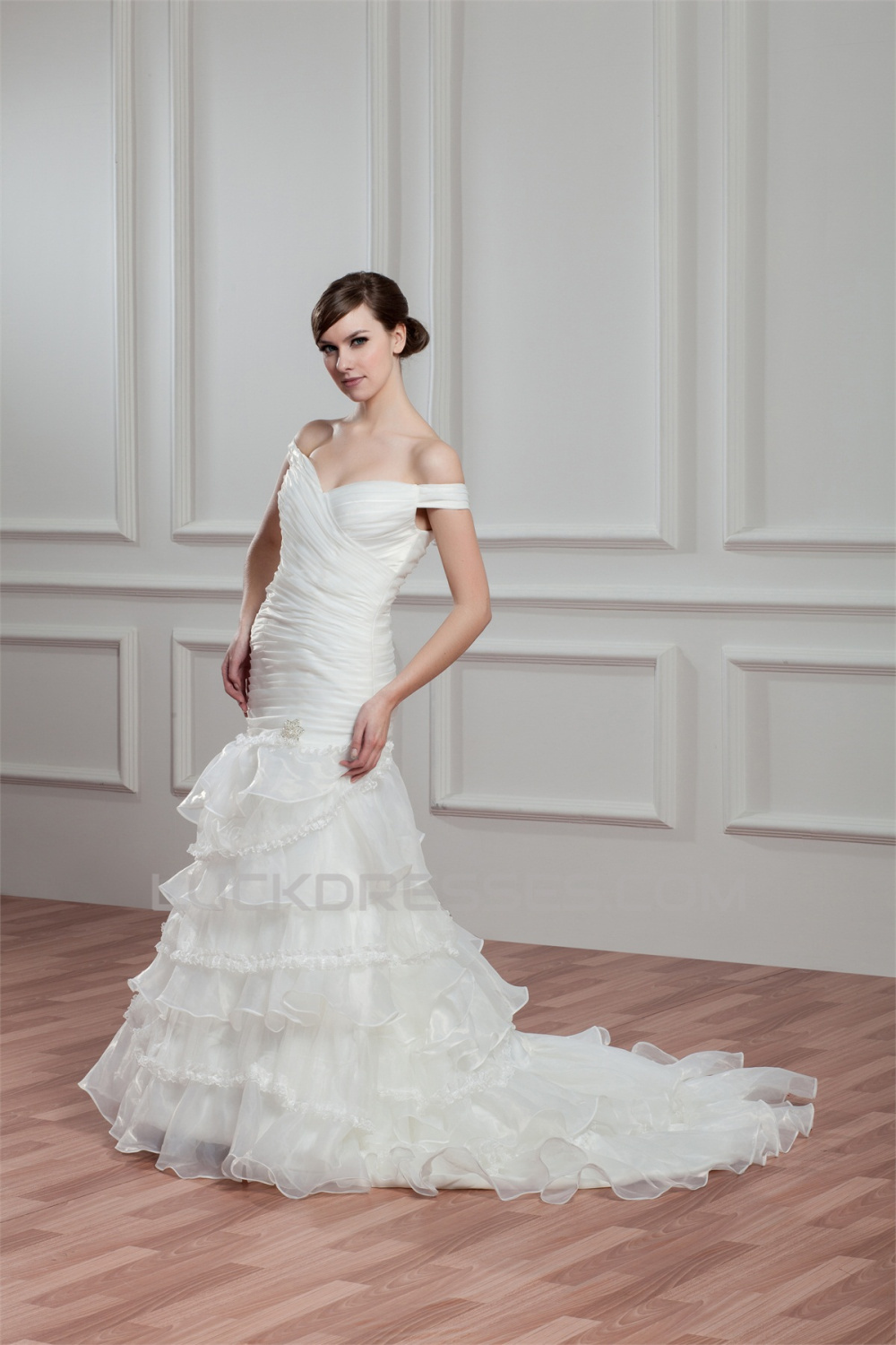 Sleeveless Off-the-Shoulder A-Line Satin Organza Wedding Dresses 2030928