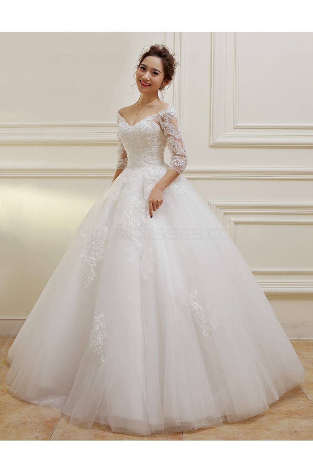 3 4 Length Sleeves V Neck Lace Wedding Dresses Bridal Gowns 3030108